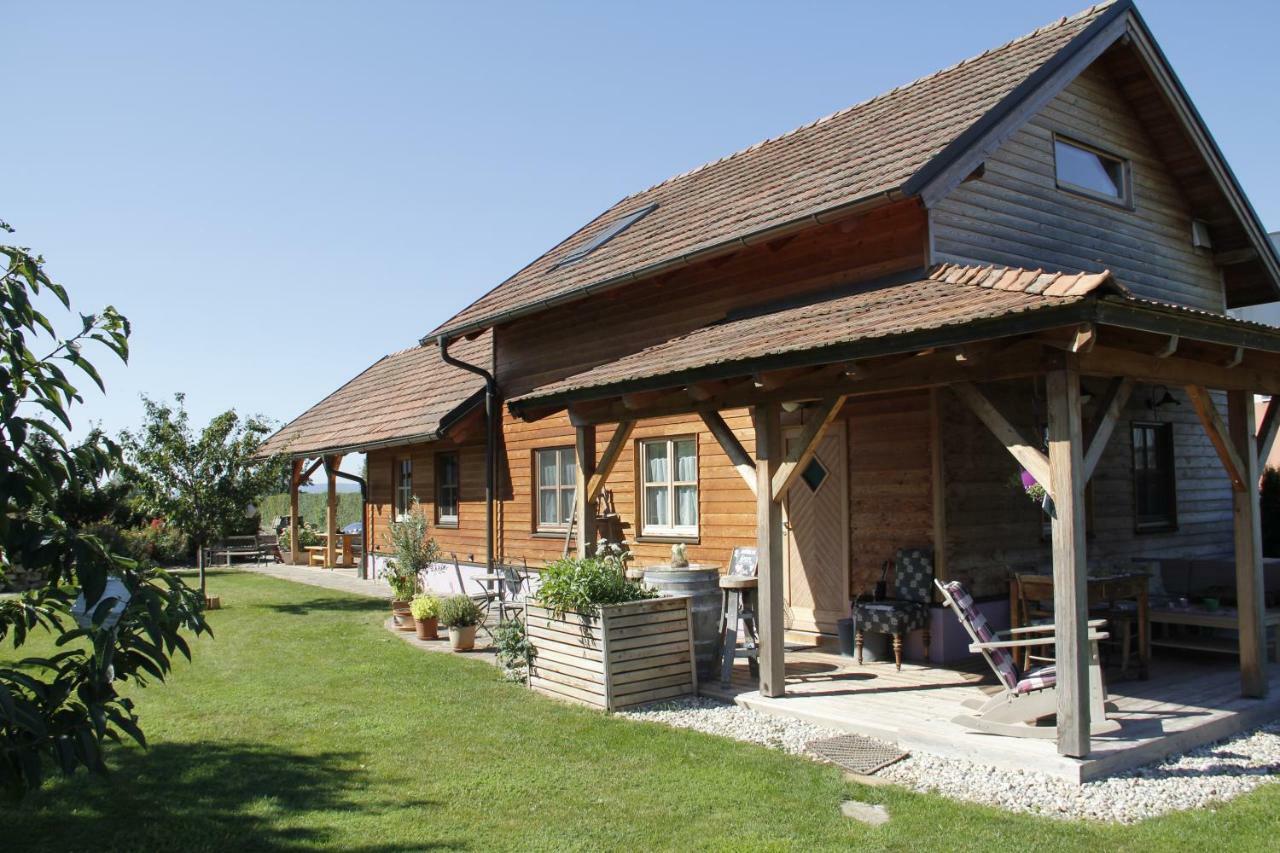 Kraut & Ruabn - Stadl Engabrunn Extérieur photo